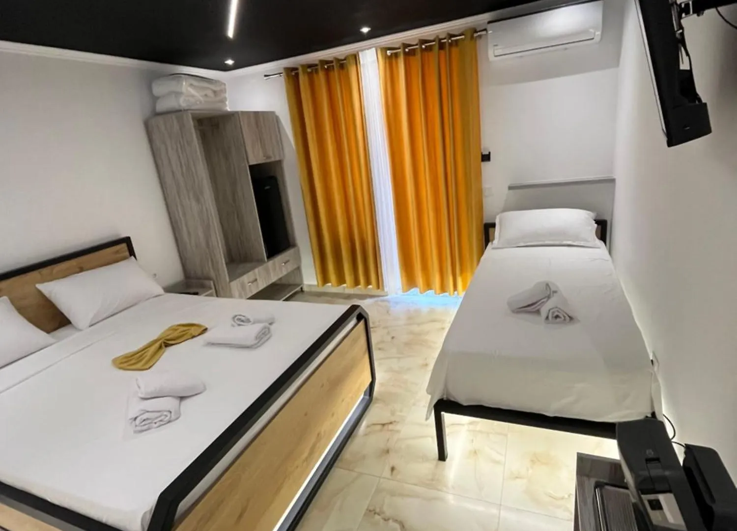 Hotel Davids Koman Albanië