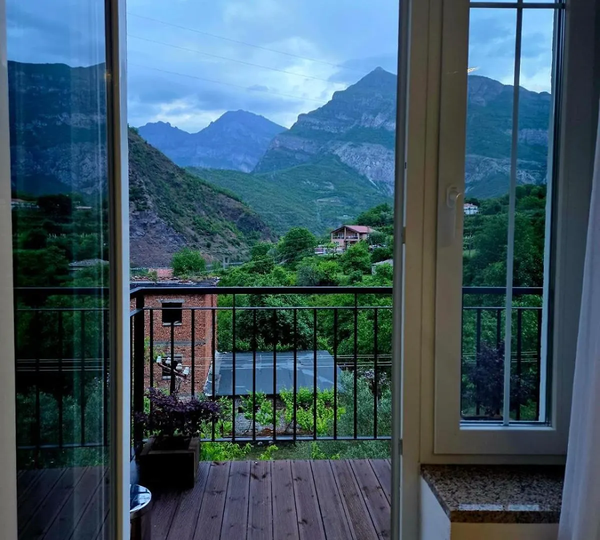 Hotel Davids Koman