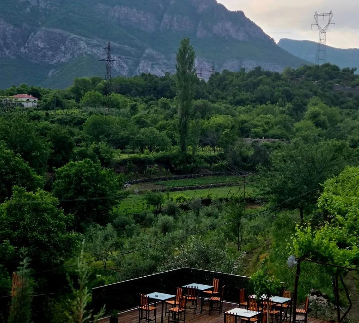 Hotel Davids Koman Albanie